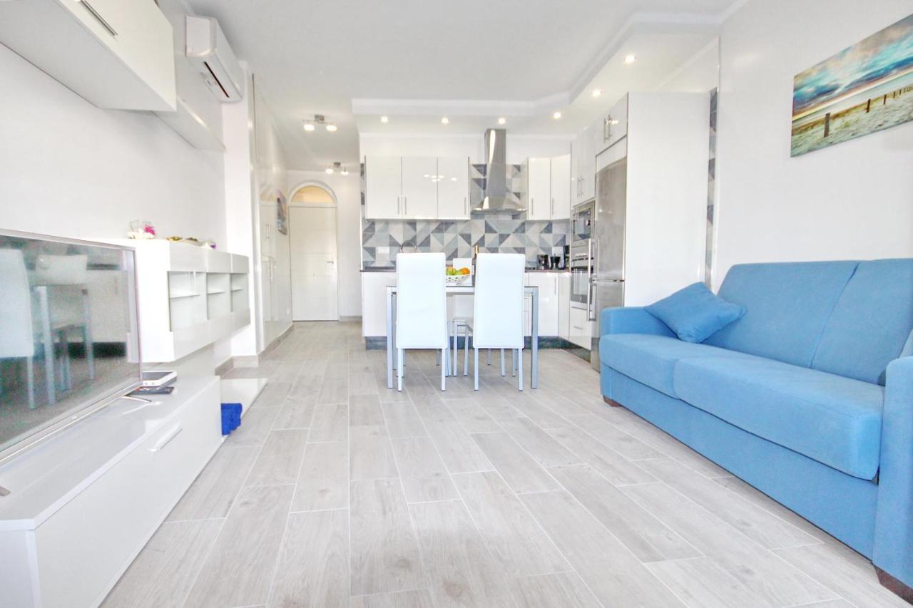 Modern Apartment In Complex With Pool In Costa Adeje Esterno foto